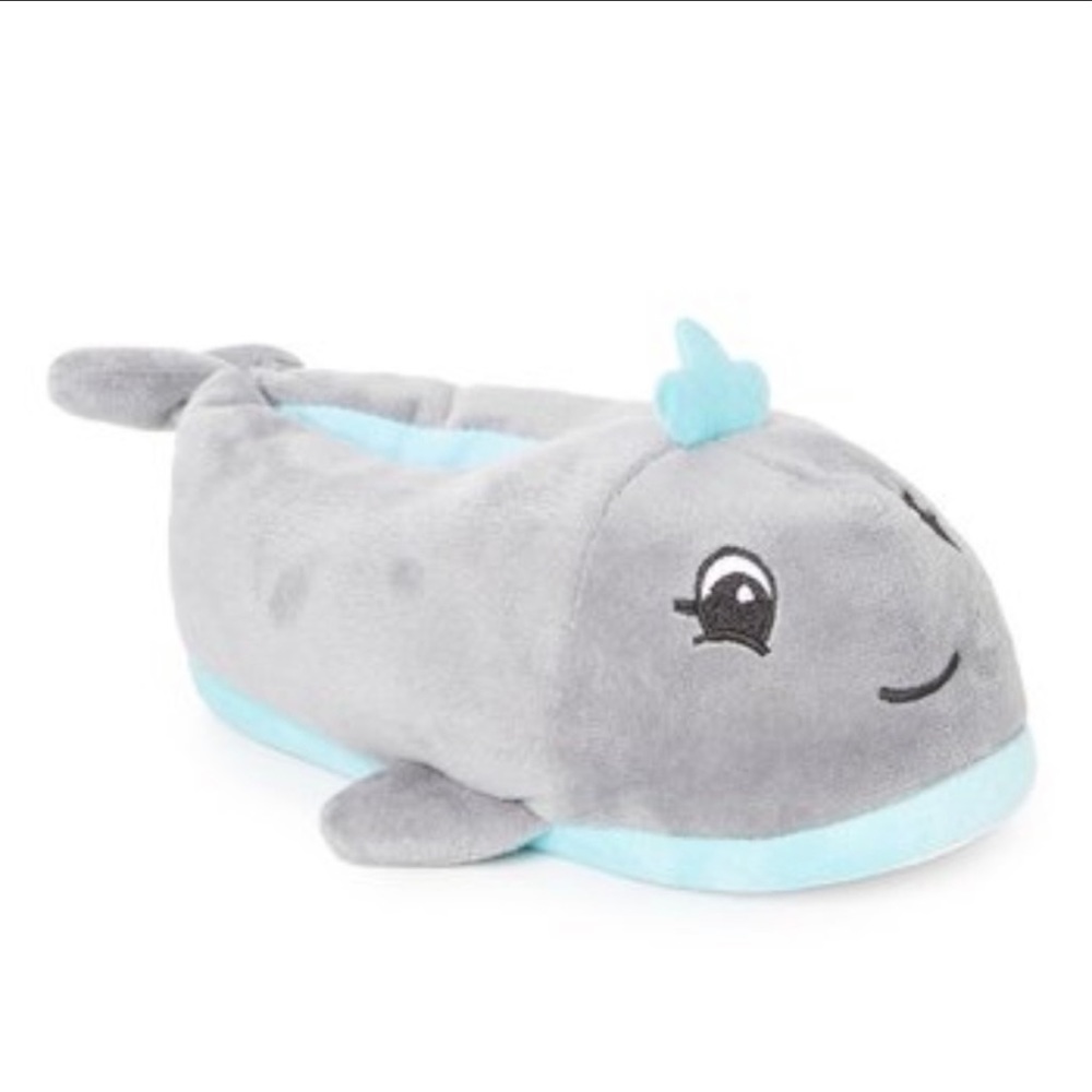 🐳 Fun, Plush Whale Slippers NEW